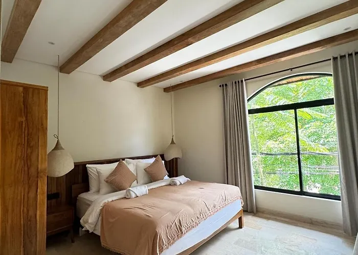 Villa Tuluscoliving 1, 4 Bedroom & 5 Bathroom