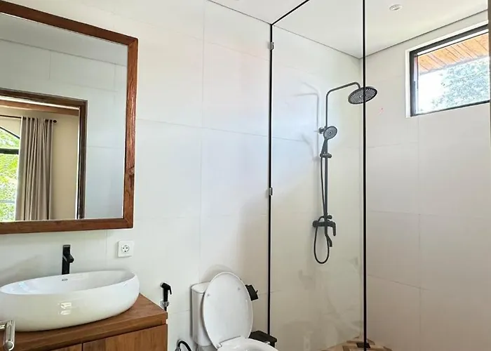 Tuluscoliving 1, 4 Bedroom & 5 Bathroom Villa Kuta (Bali)