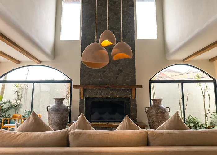 Villa Tuluscoliving 1, 4 Bedroom & 5 Bathroom *