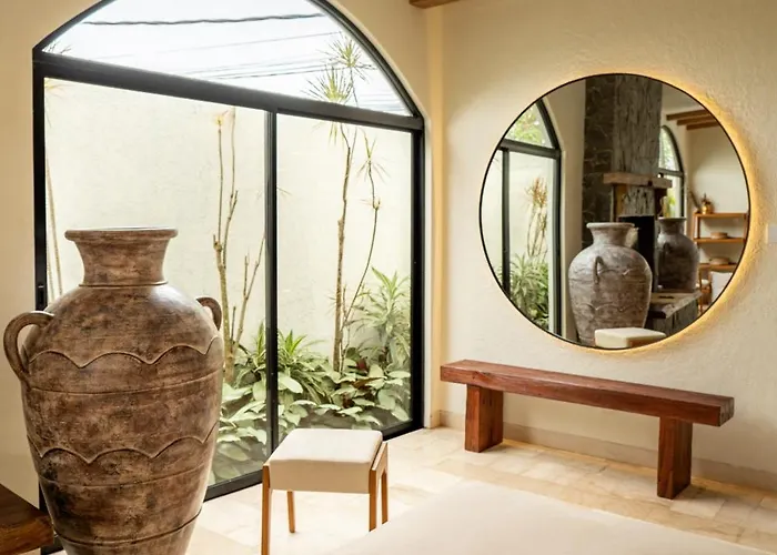 Tuluscoliving 1, 4 Bedroom & 5 Bathroom