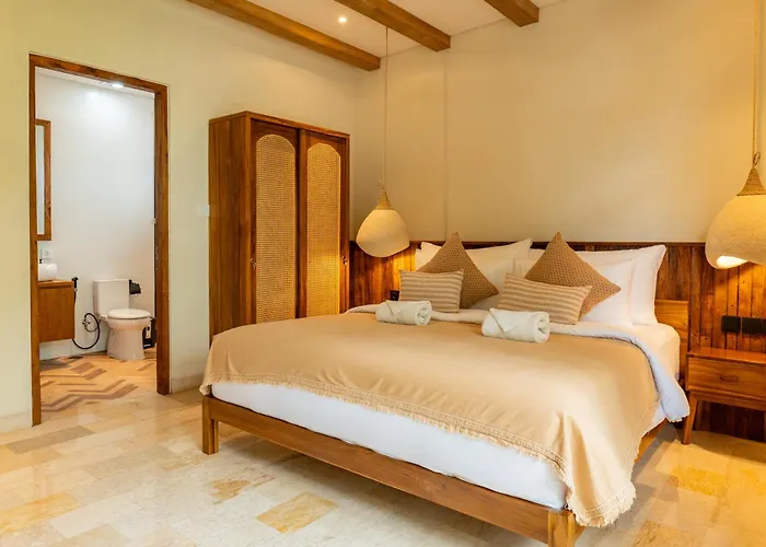 Tuluscoliving 1, 4 Bedroom & 5 Bathroom Villa Kuta (Bali)