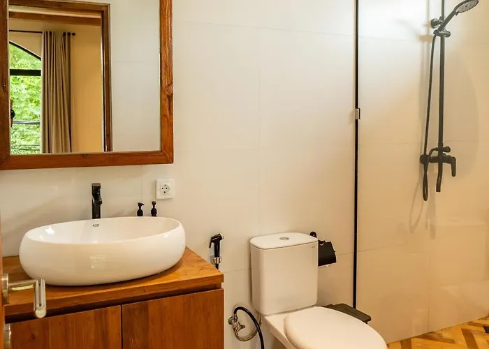 Villa Tuluscoliving 1, 4 Bedroom & 5 Bathroom *